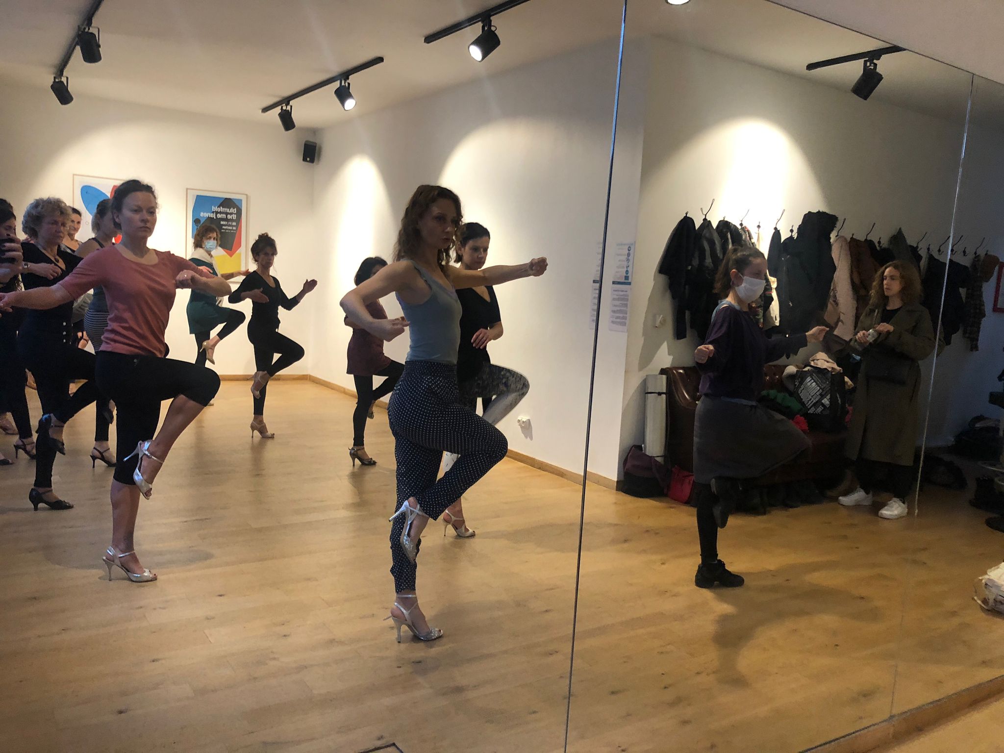 veronica toumanova teaching argentine tango workshops paris